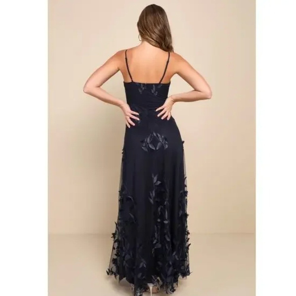 Lulus Abundant Charm Navy 3D Floral Applique Maxi Dress SZ L Bridesmaid Wedding - Picture 2 of 7